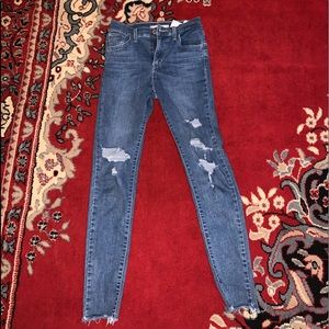 Levi’s 720 High Rise Jeans
